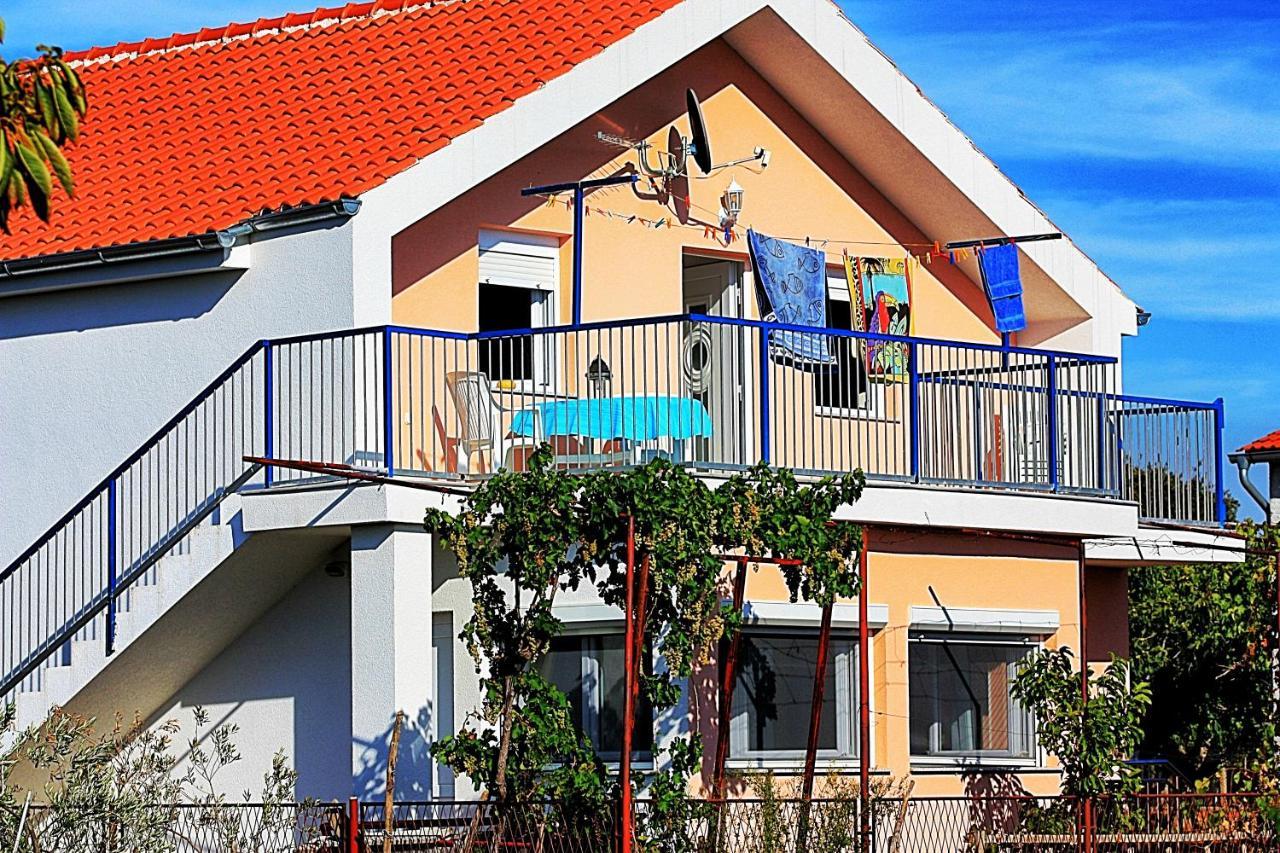 Apartment Mary Sukošan Exterior foto